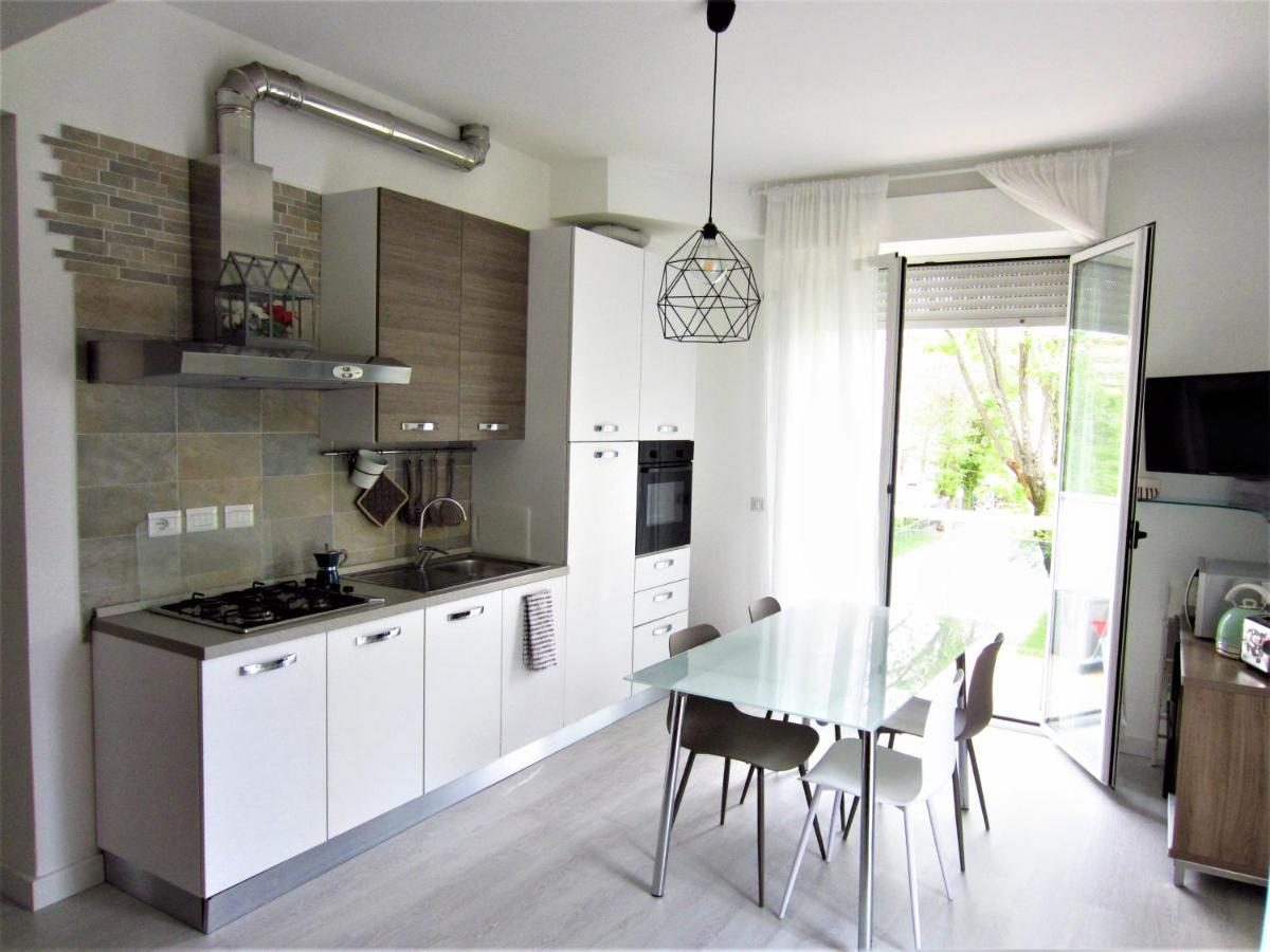 Happy Whale Apartment Rimini Dış mekan fotoğraf
