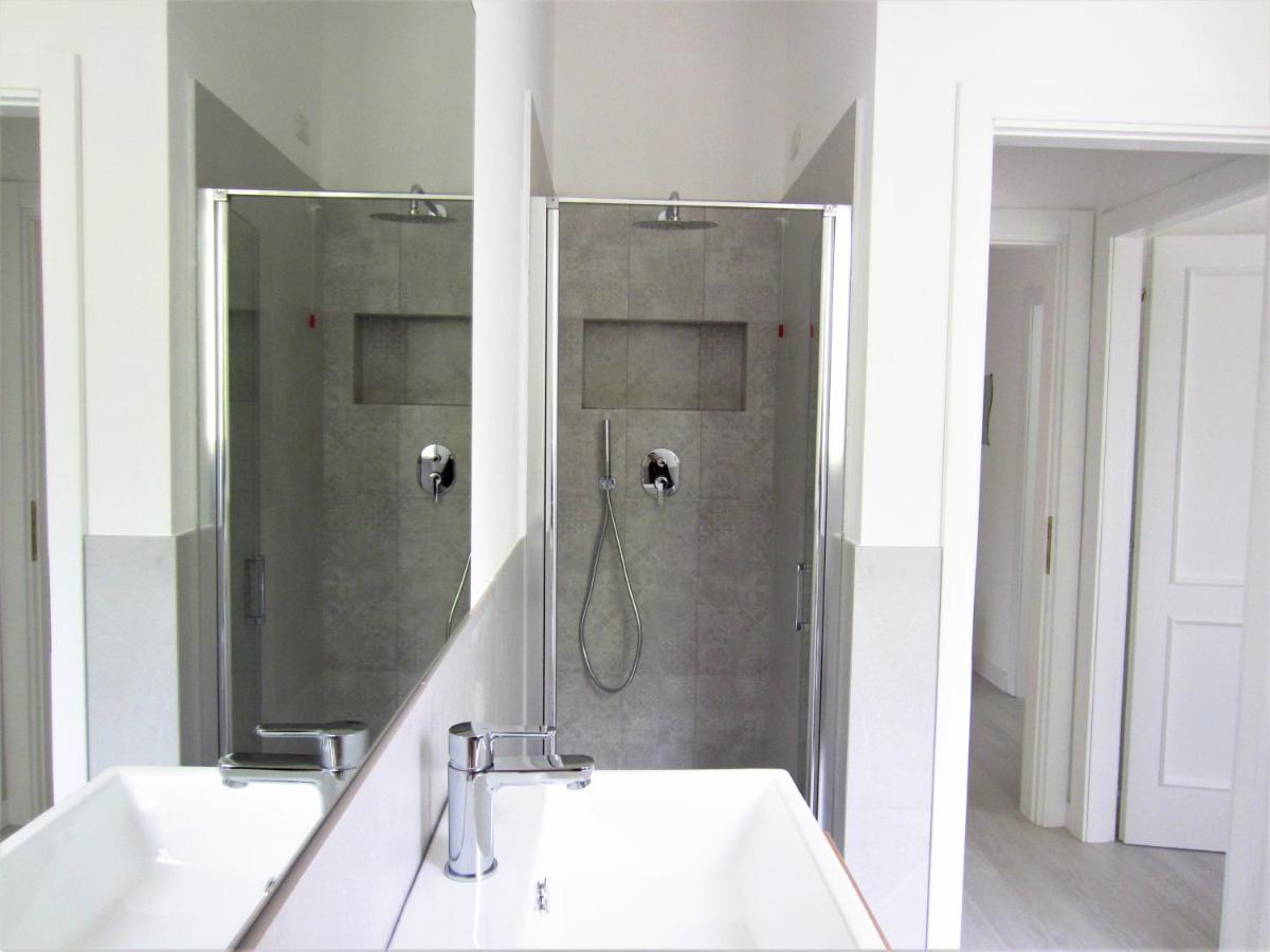 Happy Whale Apartment Rimini Dış mekan fotoğraf