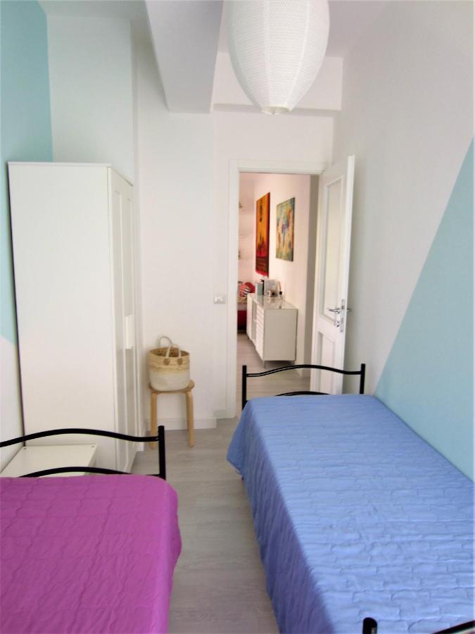 Happy Whale Apartment Rimini Dış mekan fotoğraf