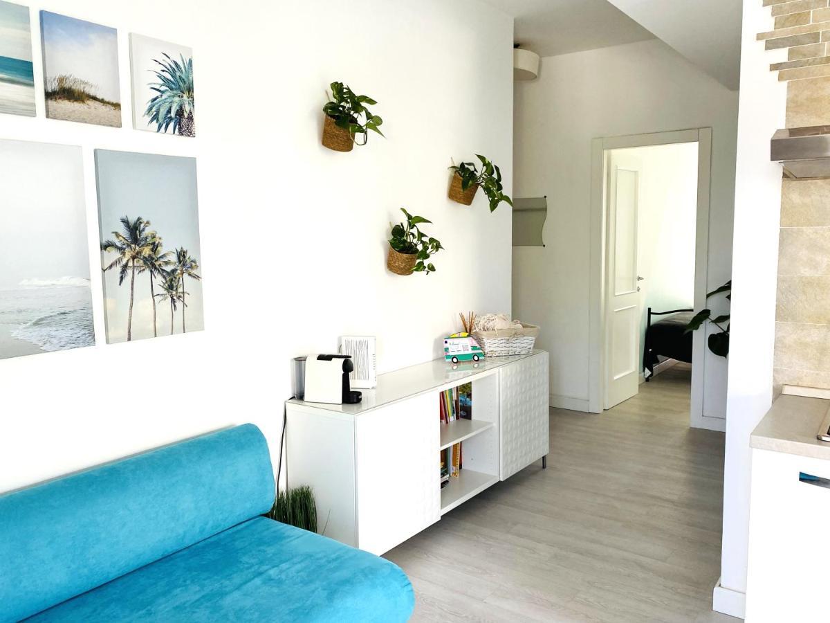 Happy Whale Apartment Rimini Dış mekan fotoğraf